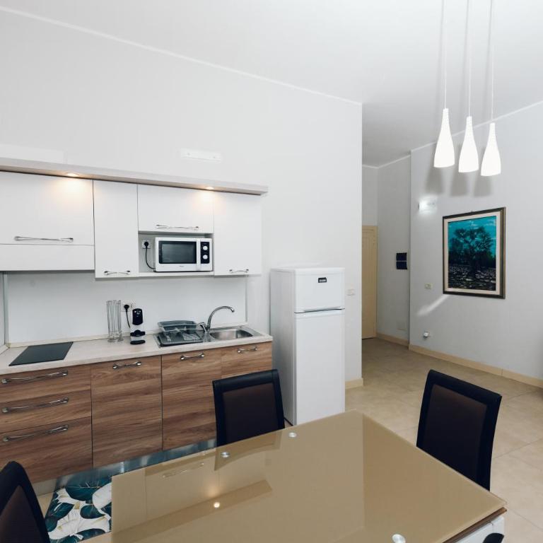 Verso Oriente - Standard King Room - 12