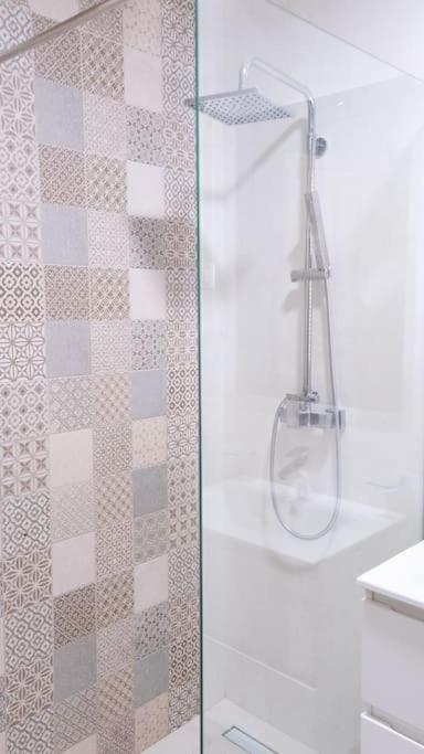 Ana Lux Master apartament - One-Bedroom Apartment - 15