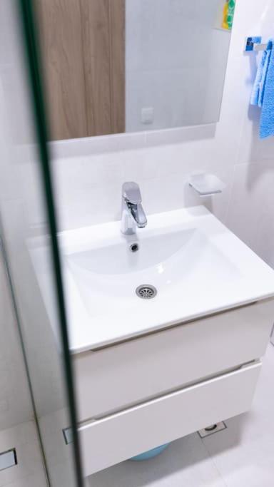 Ana Lux Master apartament - One-Bedroom Apartment - 30