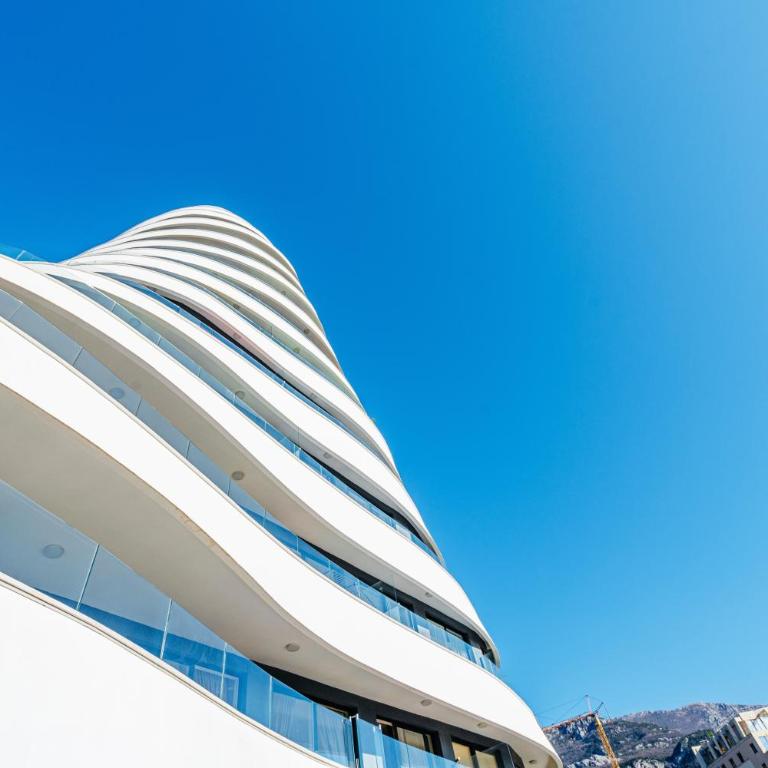 Skyline Apartments by In Property - Apartment - 15