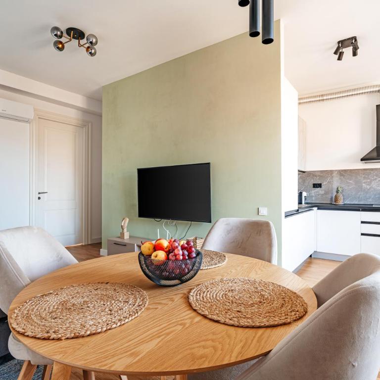Skyline Apartments by In Property - Apartment - 22