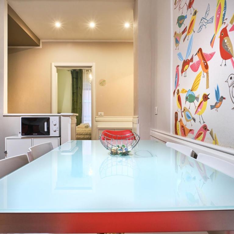 La Voliera - Double Room with Private Bathroom - 9