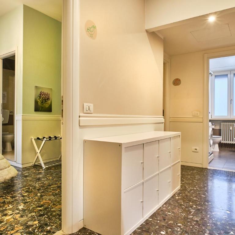 La Voliera - Double Room with Private Bathroom - 14