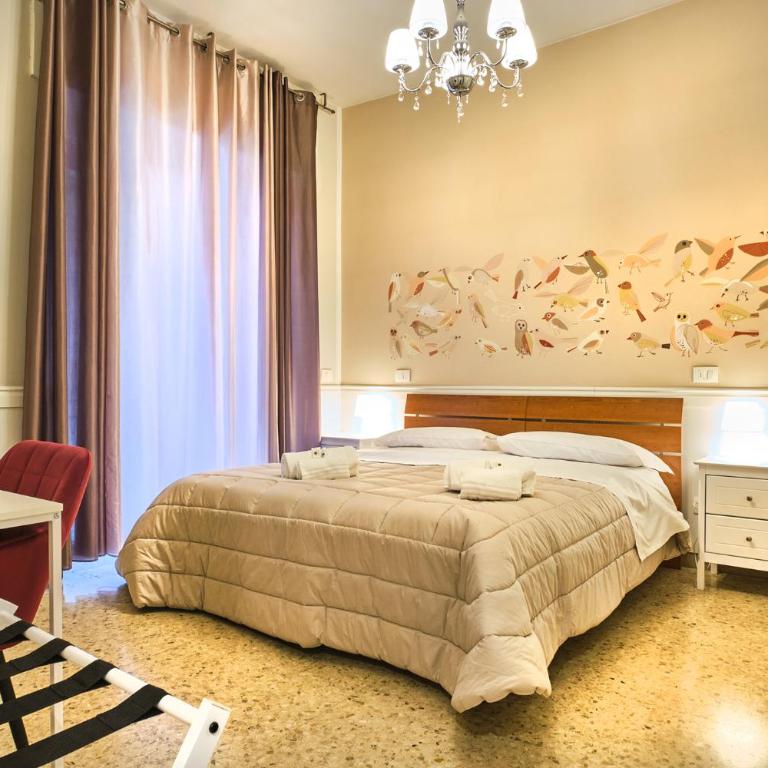 La Voliera - Double Room with Shared Bathroom - 16