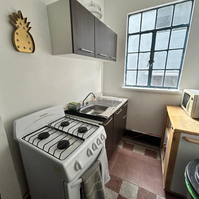 AMAZING RESTORED 1940s ART-DECO APARTMENT - Apartamento de 1 dormitorio - 11