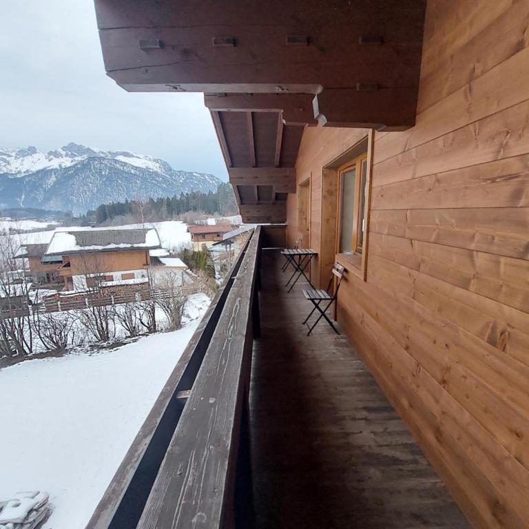 Stony Sea Apartments - Apartment with Balcony - 9