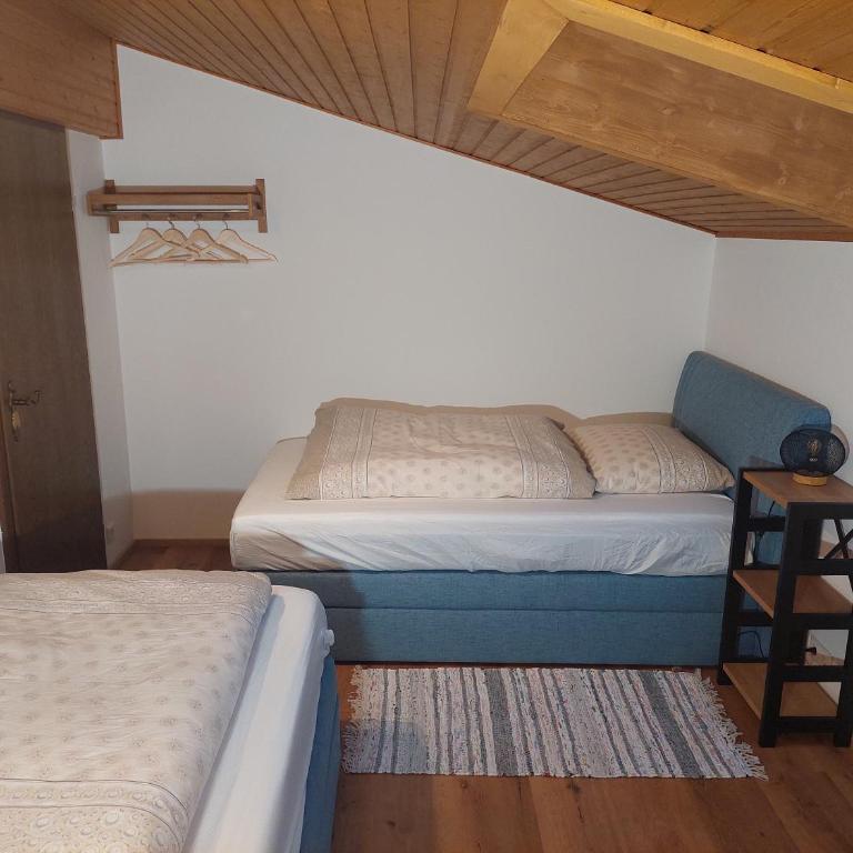 Stony Sea Apartments - Apartment with Balcony - 21