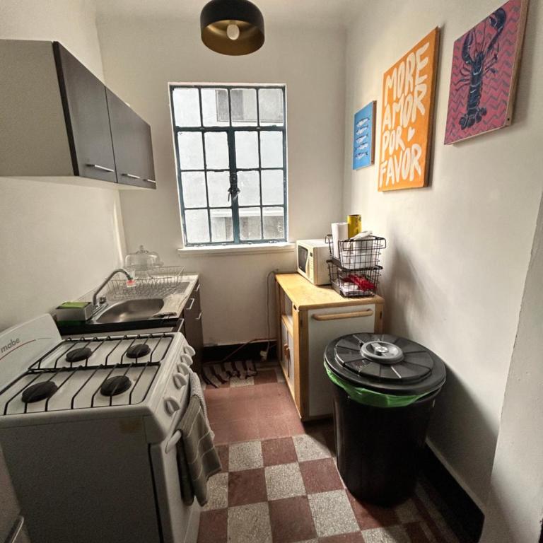 AMAZING RESTORED 1940s ART-DECO APARTMENT - Apartamento de 1 dormitorio - 10