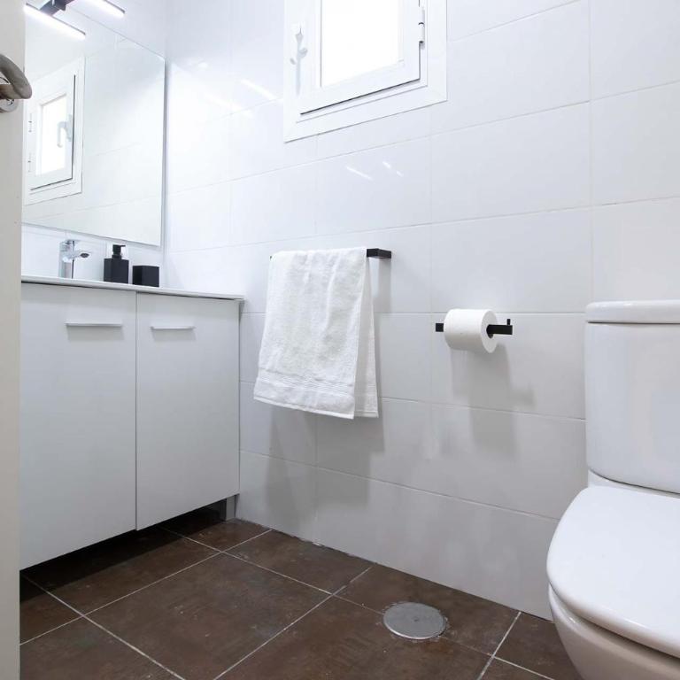 Puerto Banús - Modern apartment 5 minutes from the beach - One-Bedroom Apartment - 6