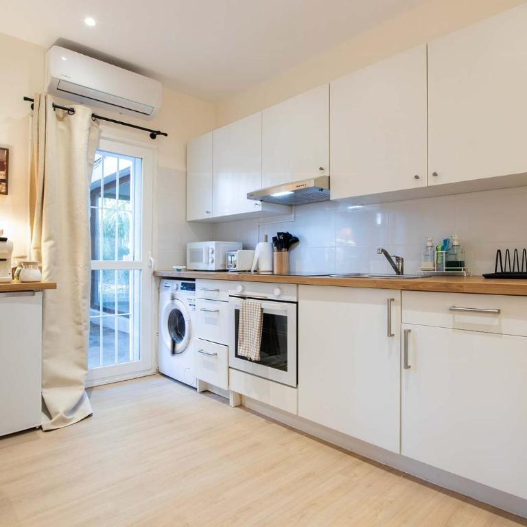 Puerto Banús - Modern apartment 5 minutes from the beach - One-Bedroom Apartment - 3