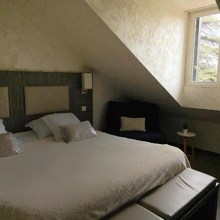 Les Olivades - Chambre Double ou Lits Jumeaux Supérieure - 9