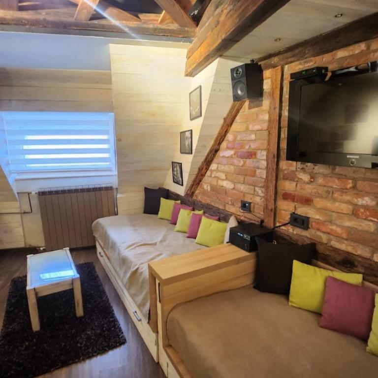 Konaci”Rile-Men” - Apartman sa 1 Spavaćom Sobom - 2