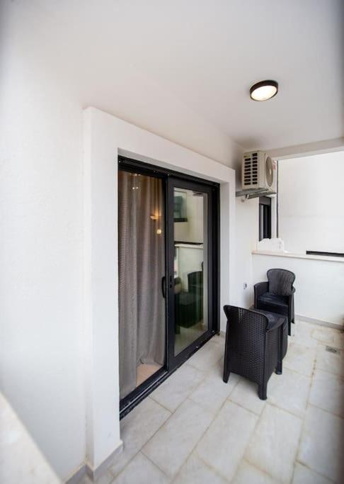 Comfort apartment Becici by In Property - One-Bedroom Apartment - 13