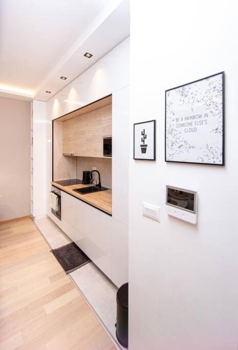 Comfort apartment Becici by In Property - One-Bedroom Apartment - 18