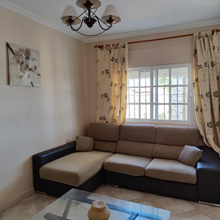 LA CASA DE PIEDRA - Three-Bedroom House - 11