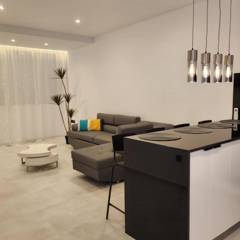 Apartamentos San Antonio - Apartamento con balcón - 6