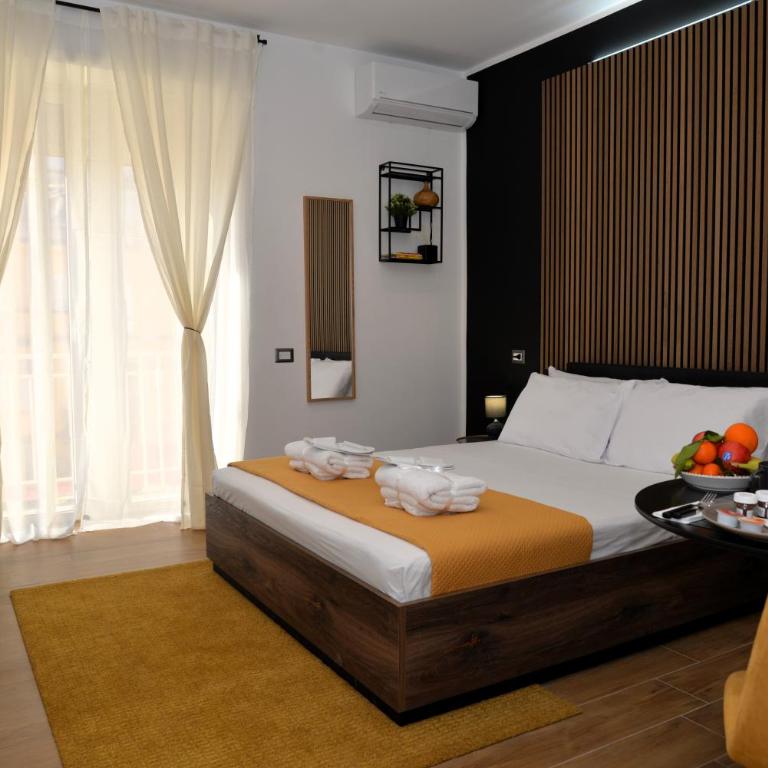 BlackWoody Contemporary Rooms - Napoli Centro Storico - Camera Matrimoniale Superior - 2