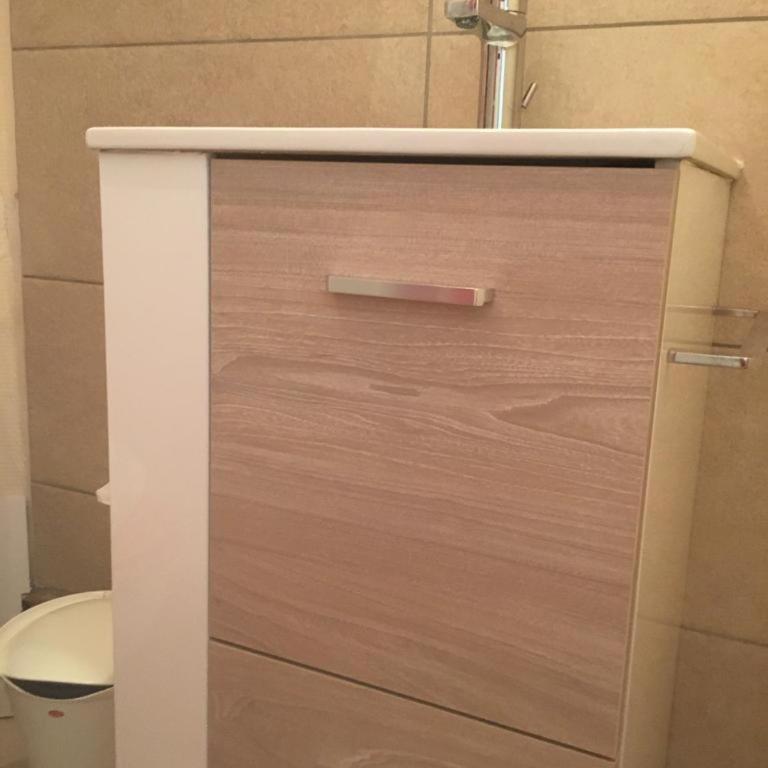 Appart sympa Nimes centre - Apartment - 12