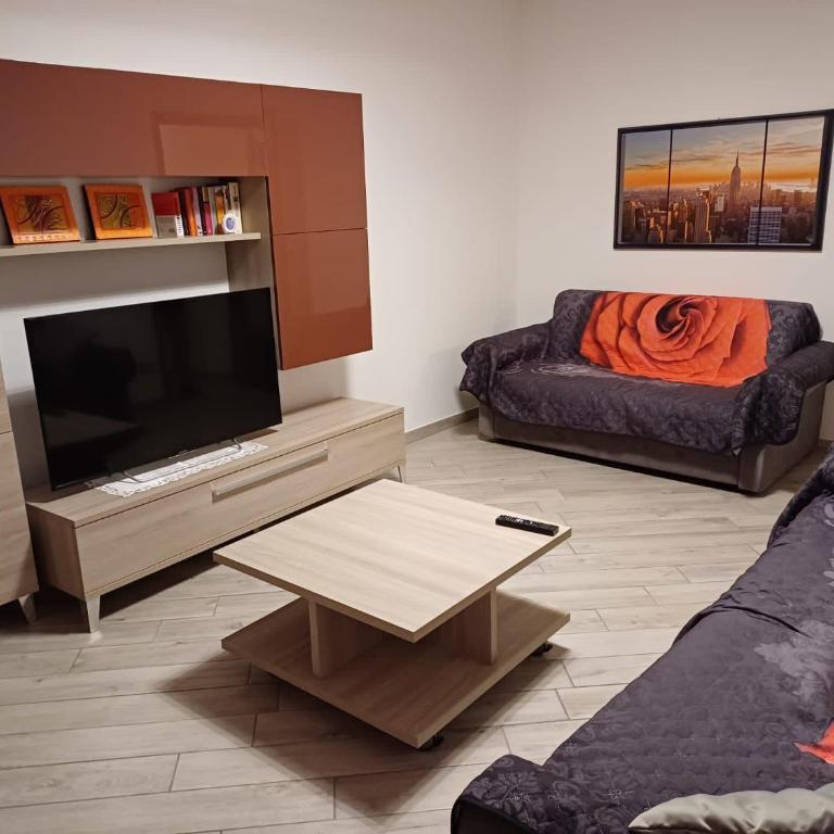 Trilocale Arco d'Augusto con box - Appartamento con 1 Camera da Letto - 11