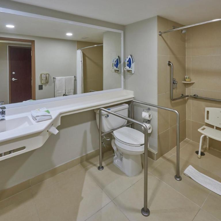 City Express by Marriott Cancun - Habitación con cama grande - 15