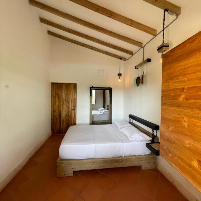 Finca Hotel el Valhalla - Habitación Deluxe - 3