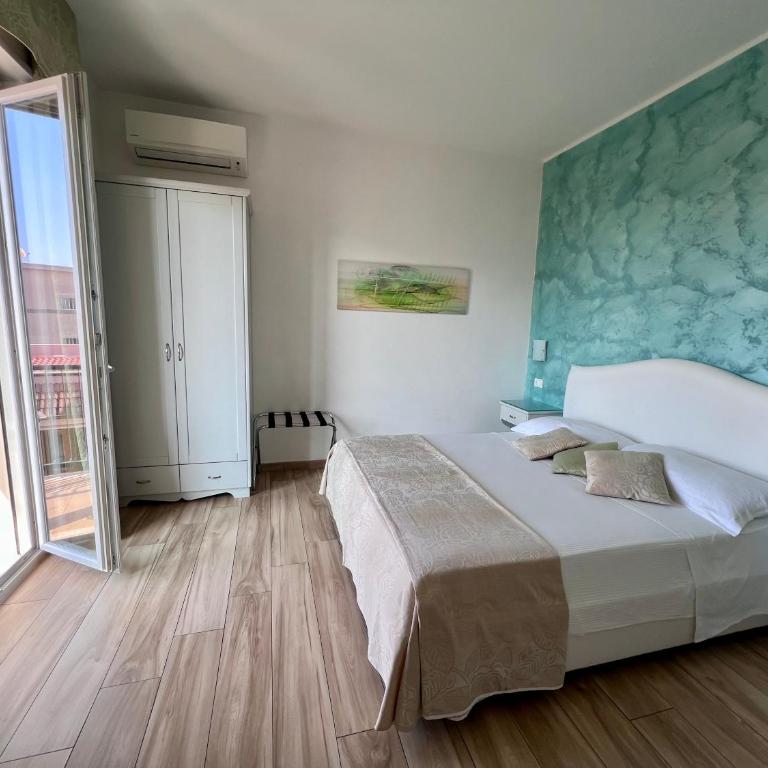 Bella Tropea Accommodation - Superior Double Room with Terrace - 3