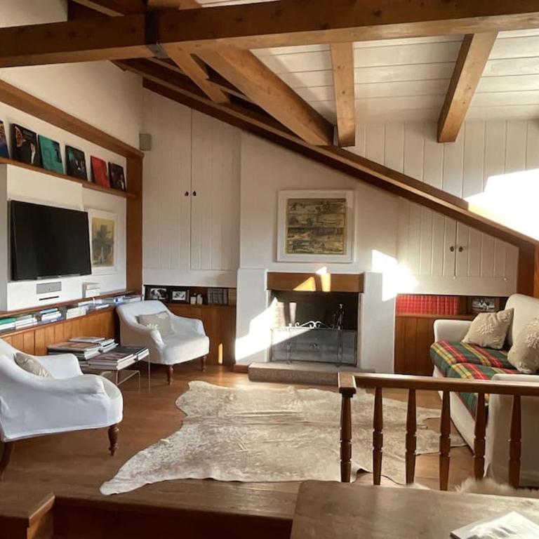 Attico di charme nel centro di Cortina d Ampezzo - Appartamento con 2 Camere da Letto - 1