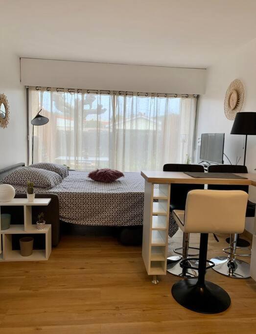 Studio Nala home Andernos avec terrasse, parking privatif, piscine dans résidence , wifi, ménage compris - Studio avec Terrasse - 14