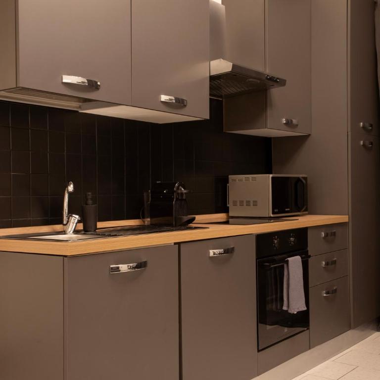 Casa Ormea - 5 min to Metro, Fast Wi-Fi & Netflix - Appartamento con 1 Camera da Letto - 10