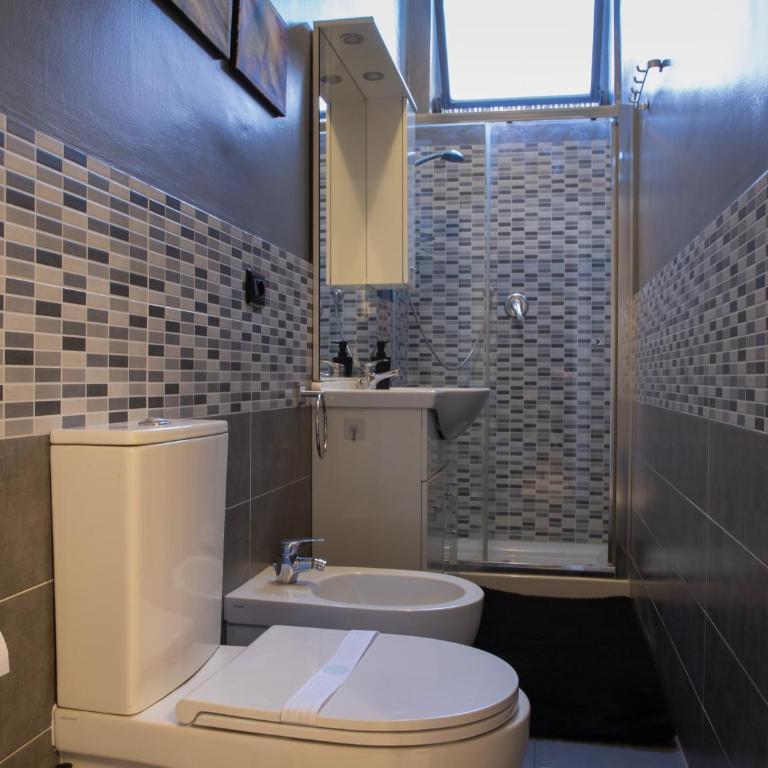 Casa Ormea - 5 min to Metro, Fast Wi-Fi & Netflix - Appartamento con 1 Camera da Letto - 11