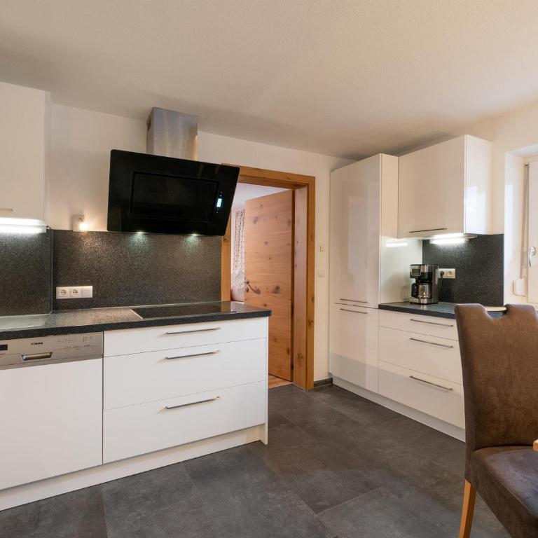 Ferienwohnung Emmerenzia - Two-Bedroom Apartment - 15