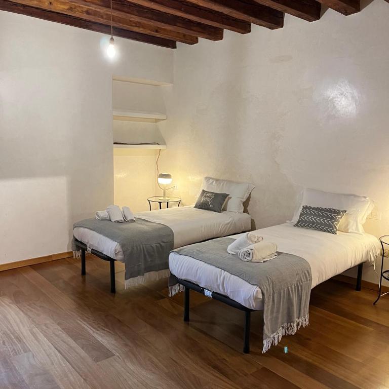 Il Campanile - Appartamento con 2 Camere da Letto - 31