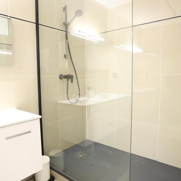 Bel appartement T3 à louer - Apartment mit 2 Schlafzimmern - 23