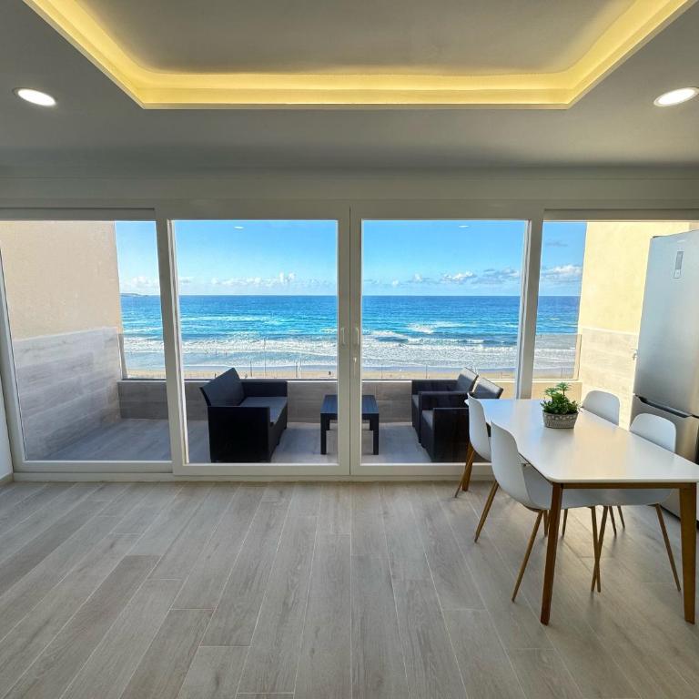 Ático Vistas Mar Playa Las Canteras - Apartamento de 2 dormitorios - 44