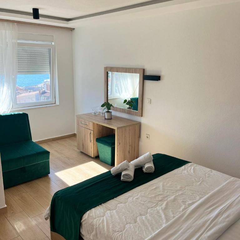 Hotel NOBEL Ulcinj - Trokrevetna Soba - 26