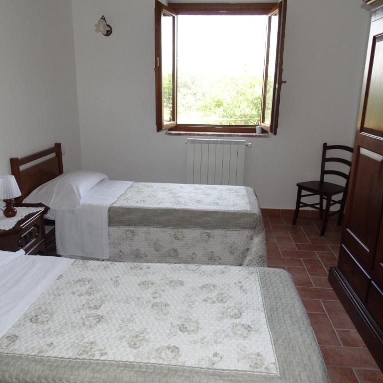 Agriturismo Montegonfoli - Two-Bedroom Apartment - Annex - 9