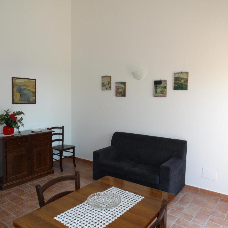Agriturismo Montegonfoli - Two-Bedroom Apartment - Annex - 14