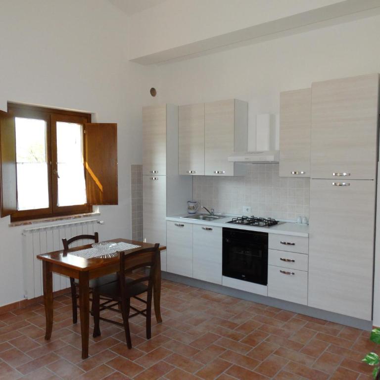 Agriturismo Montegonfoli - Two-Bedroom Apartment - Annex - 15