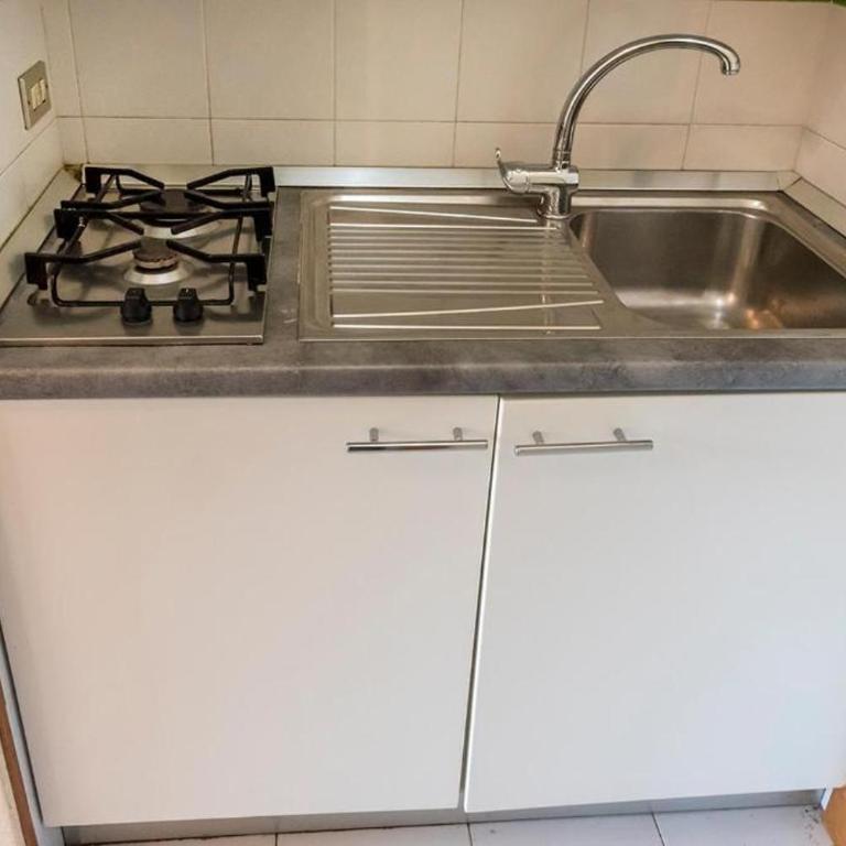 Bilocale con giardino a 100 mt dal mare di Marcelli - M053 - Appartamento con 1 Camera da Letto - 7