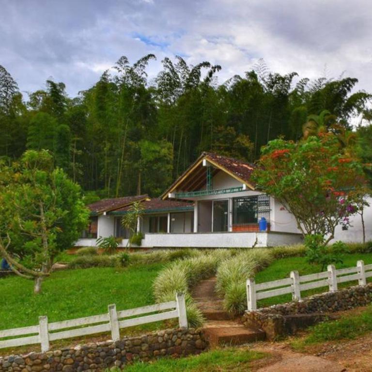 Casa Finca El Carmen Valle del Cauca Colombia 45 min Cali - Casa de 3 dormitorios - 5