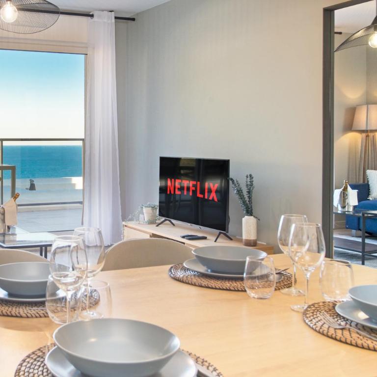 Luxueux appartement - Vue mer - Parking privé - BP - One-Bedroom Apartment - 14