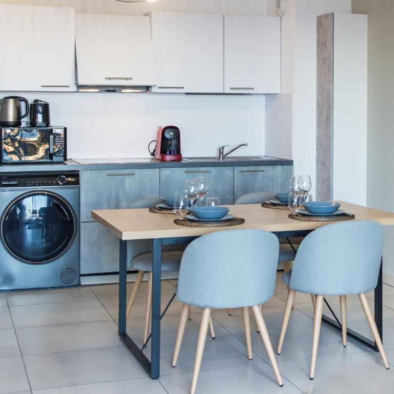 Luxueux appartement - Vue mer - Parking privé - BP - One-Bedroom Apartment - 15