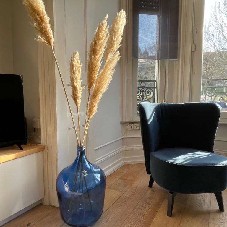 Gîte des Remparts - Appartement - Vue sur Jardin - 17