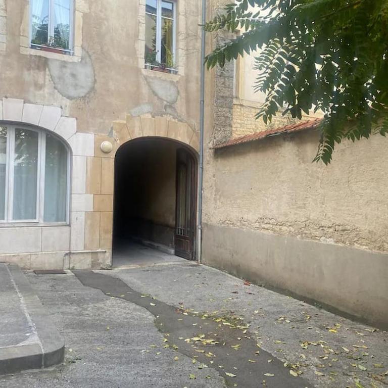 Dijon Studio *Balnéo du Condorcet* - One-Bedroom Apartment - 4
