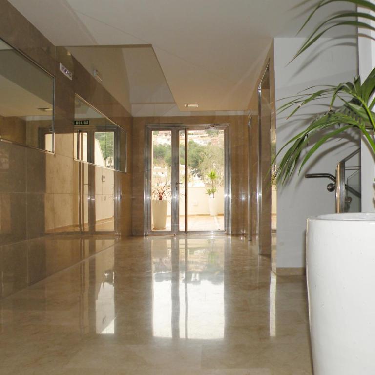 Bonito alojamiento en Malaga con piscina para teletrabajo - Apartamento - 27