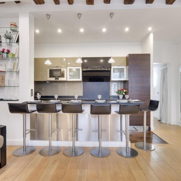 Marais - Appartement Parisien pour 5 personnes - Apartment mit 1 Schlafzimmer - 3