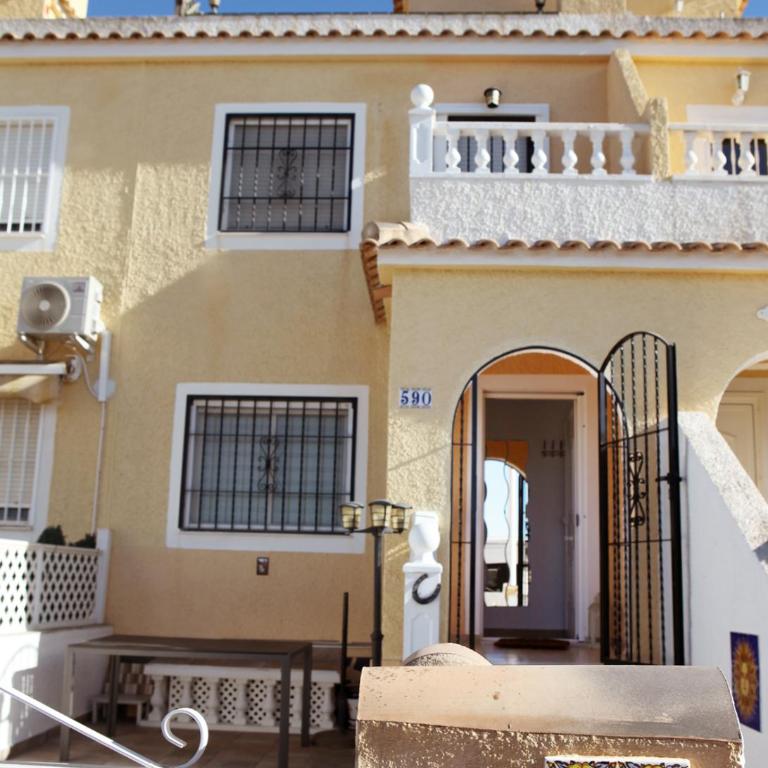 Bungalow Gran Alacant - Two-Bedroom House - 3