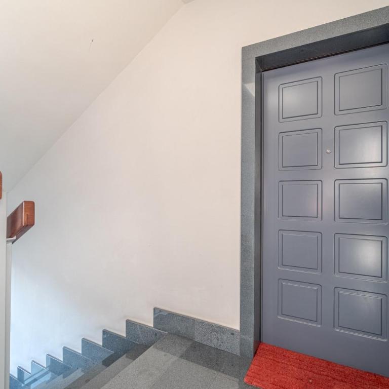 GuestHost - Crocetta Residence! Modern & Roomy Flat - Two-Bedroom Apartment - 30