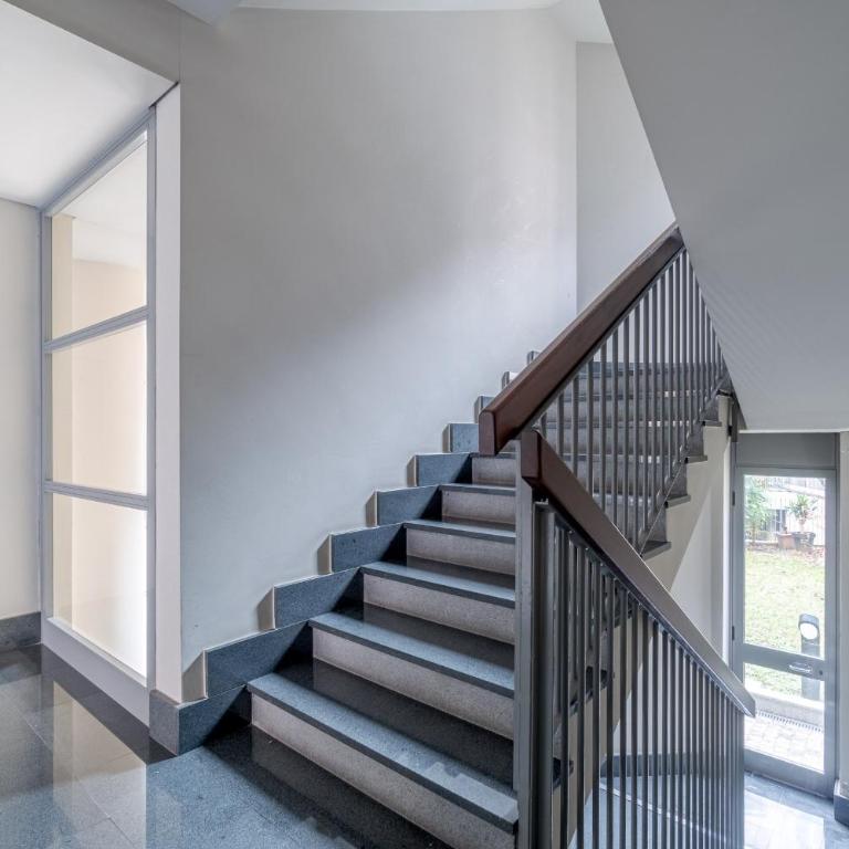 GuestHost - Crocetta Residence! Modern & Roomy Flat - Two-Bedroom Apartment - 32