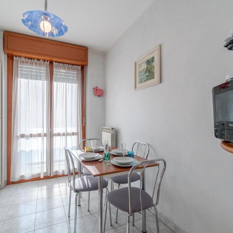 GuestHost - Crocetta Residence! Modern & Roomy Flat - Two-Bedroom Apartment - 8